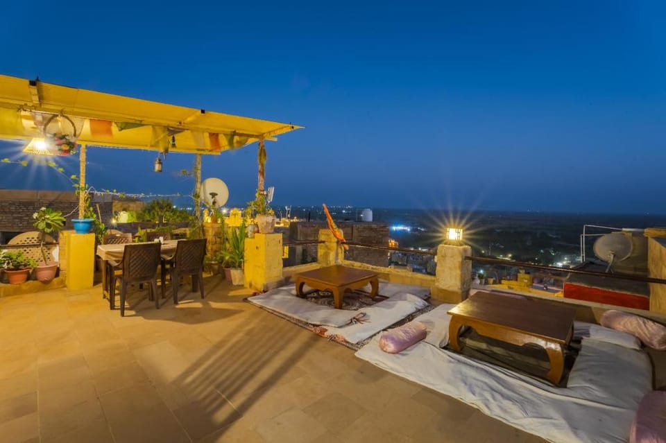 Sagar Guest House Bed and Breakfast in Sindh