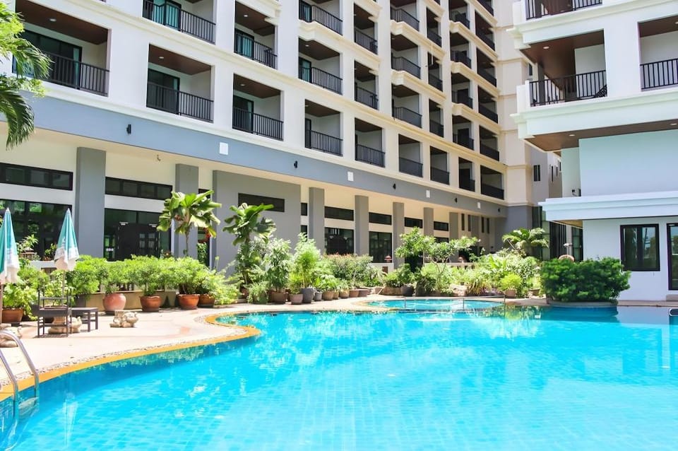 Mike Garden Resort Hotel Hotel in Pattaya City