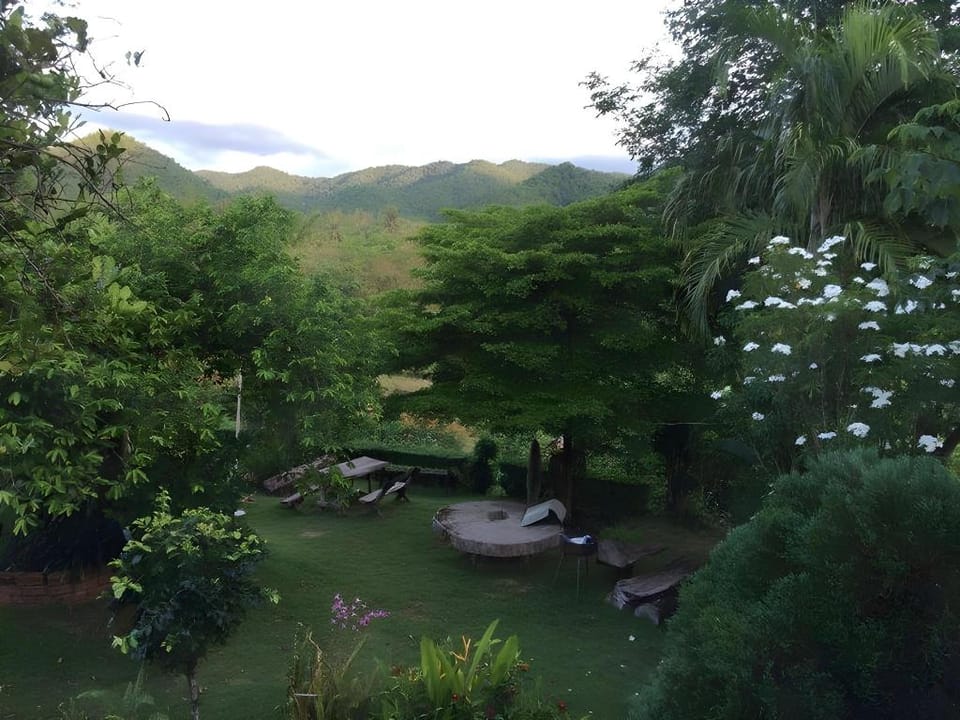 Baandin Huaipung Resort Hotel in Hua Hin District
