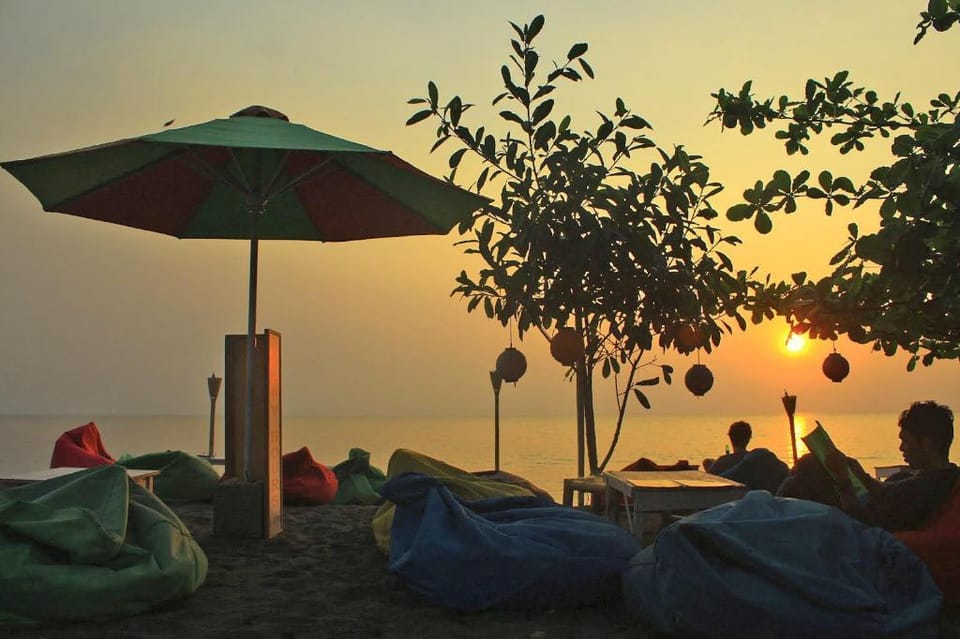 Joje Bungalow Hotel in Batu Layar