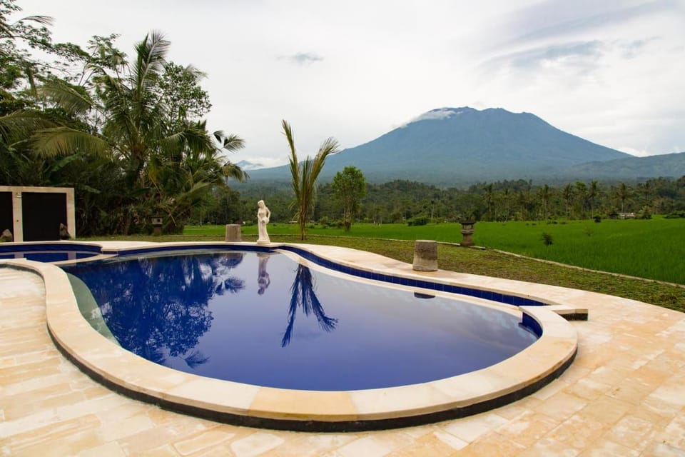 Great Mountain Views Nature Resort Campground/ 
RV Resort in Selat