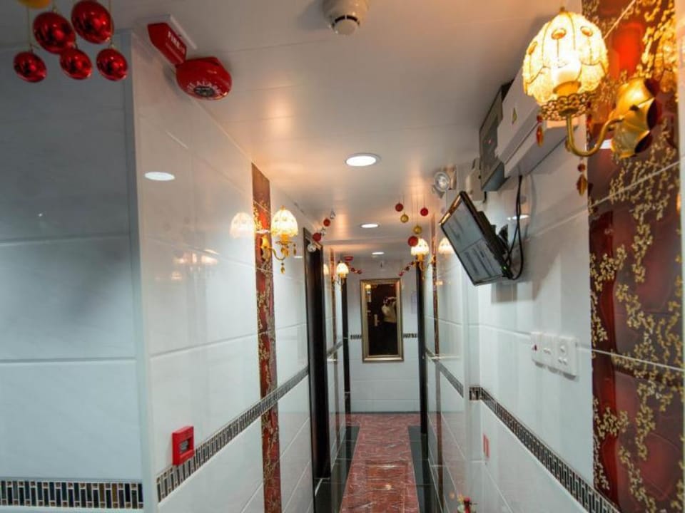 Canada Inn - Formerly Canada Hotel Hotel in Hong Kong