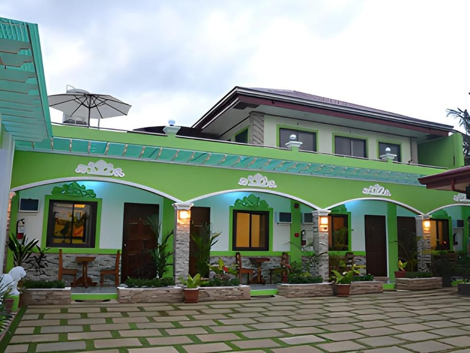 DZR Guest House Hotel in Puerto Princesa