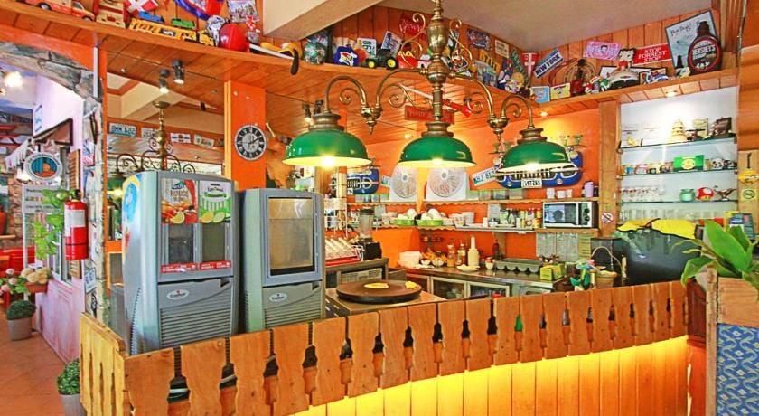 Florentina Homes Bed and Breakfast in Dumaguete