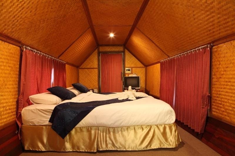 Busai Country View Resort Campground/ 
RV Resort in Laos