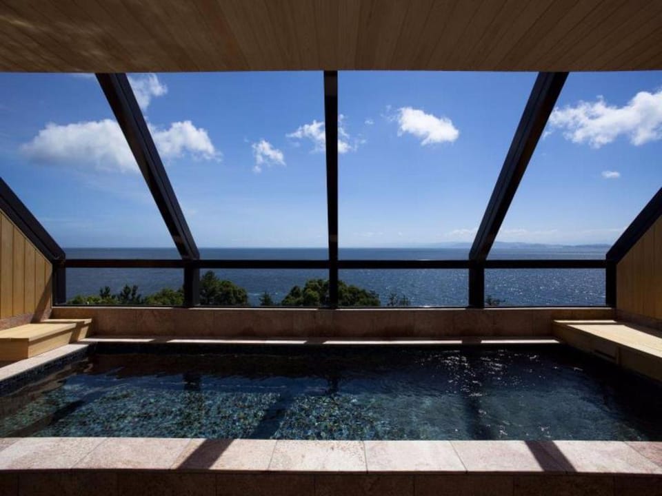 Shimahana - Sumoto Onsen Hotel in Hyogo Prefecture