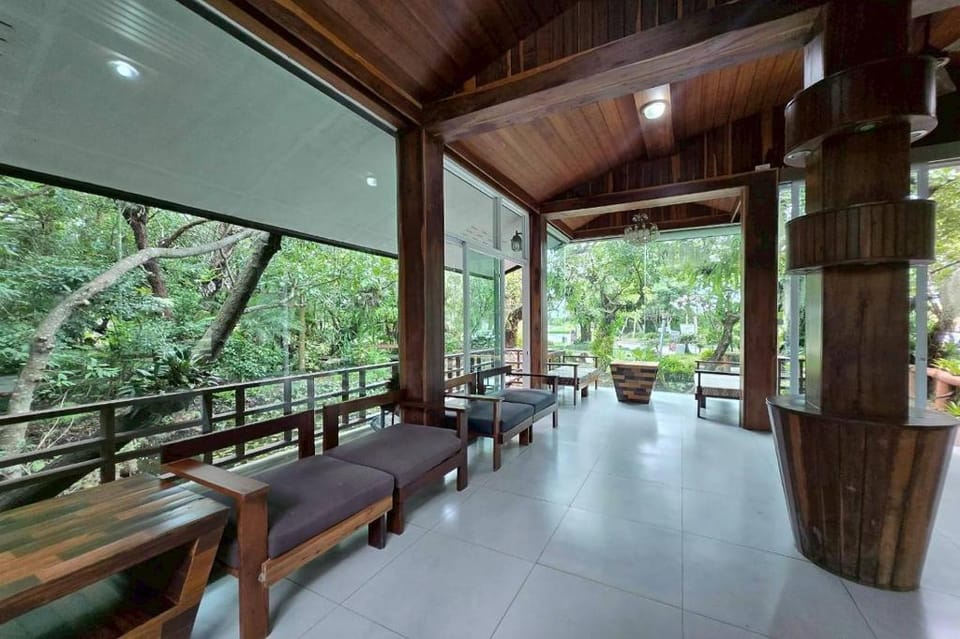 Taman Resort Hotel in Laos