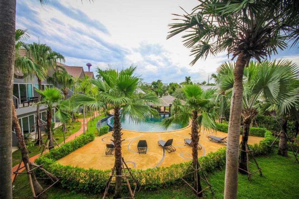 Taman Resort Hotel in Laos