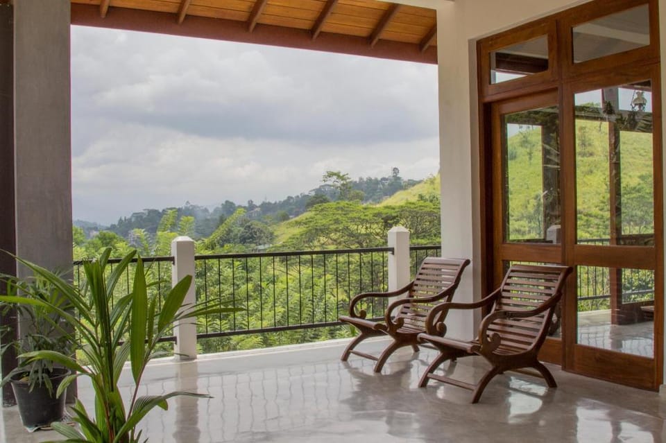Hanthana House Vacation rental in Kandy