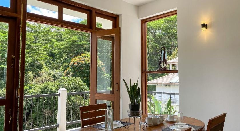 Hanthana House Vacation rental in Kandy