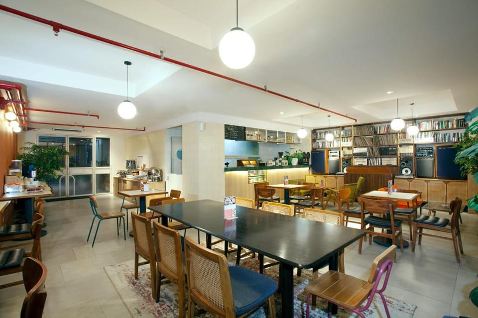 Liberta Hub Blok M Jakarta Hotel in South Jakarta City