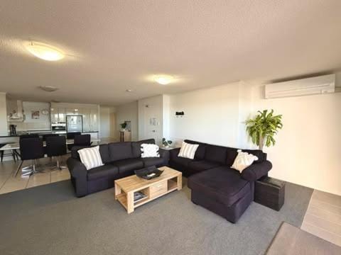 On The River Apartments Apartment hotel in Maroochydore