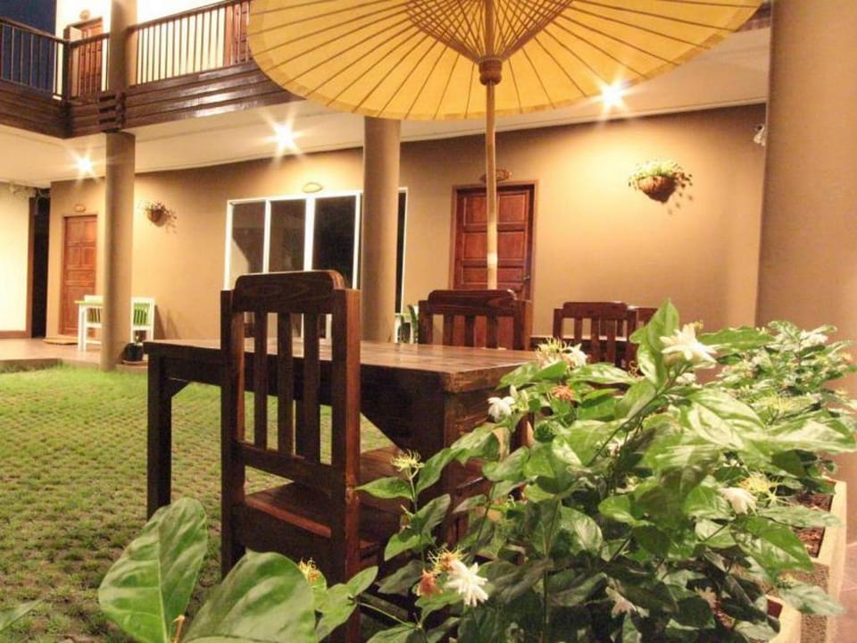 Thongran's house Bed and Breakfast in Chiang Mai