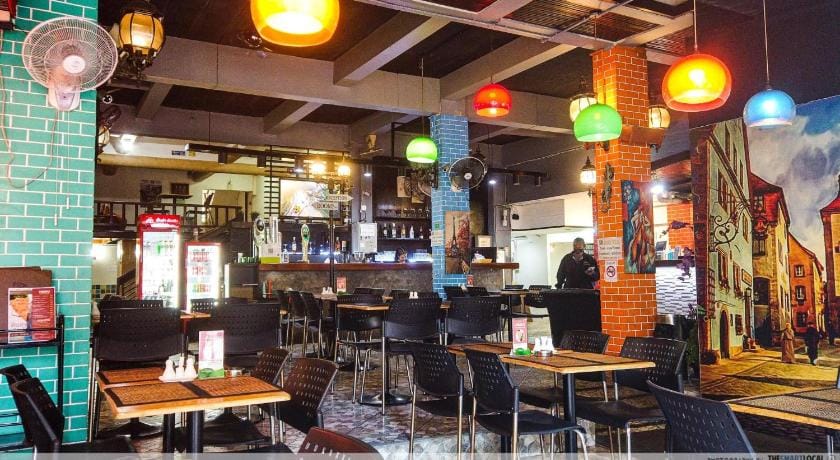 Happio Bed and Breakfast in Bangkok