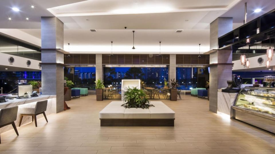 ONE15 Marina Sentosa Cove Singapore Hotel in Singapore
