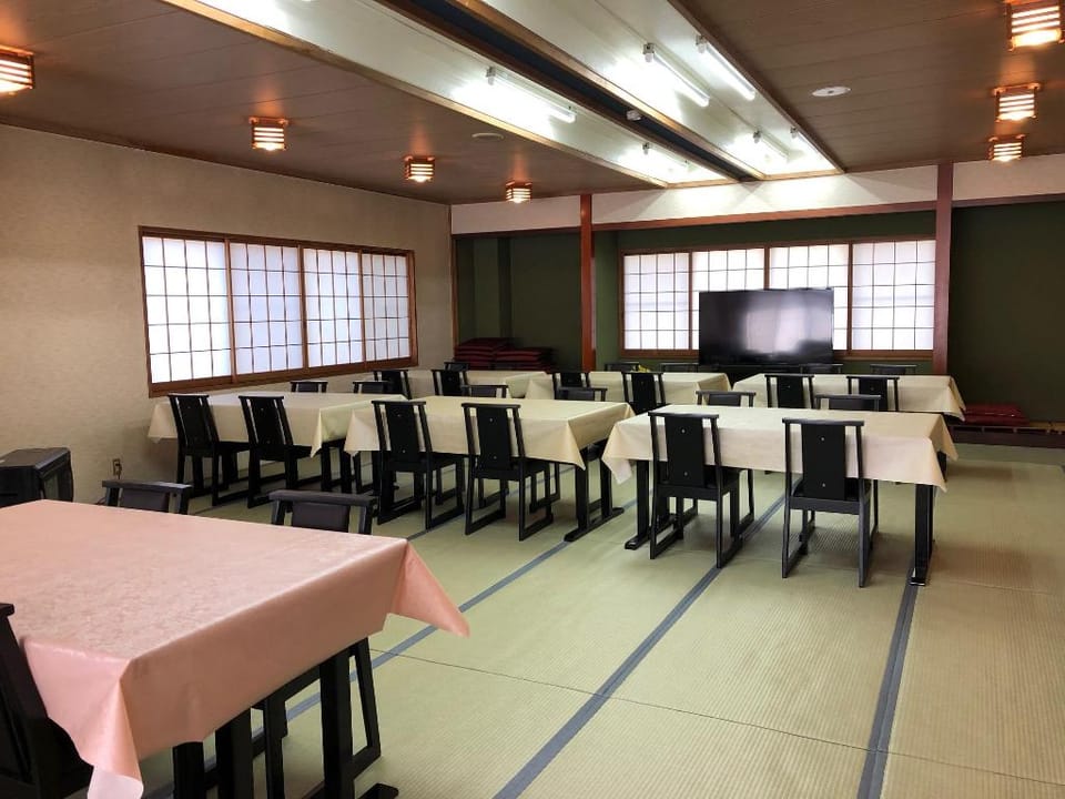 Resort Inn Fujihashi Ryokan in Shizuoka Prefecture
