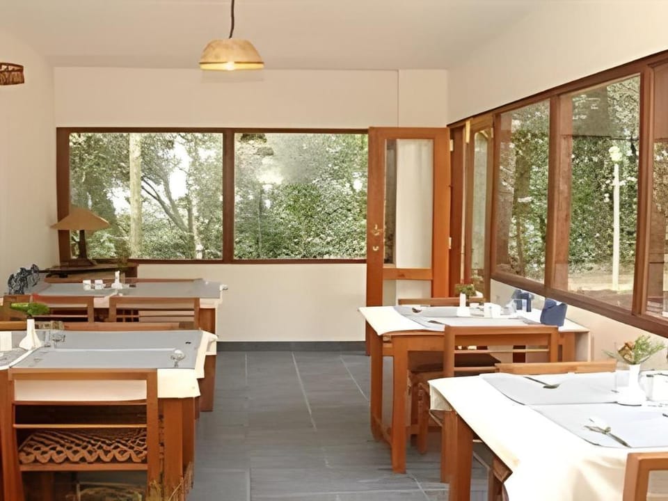 Glenmore Resorts Hotel in Kerala
