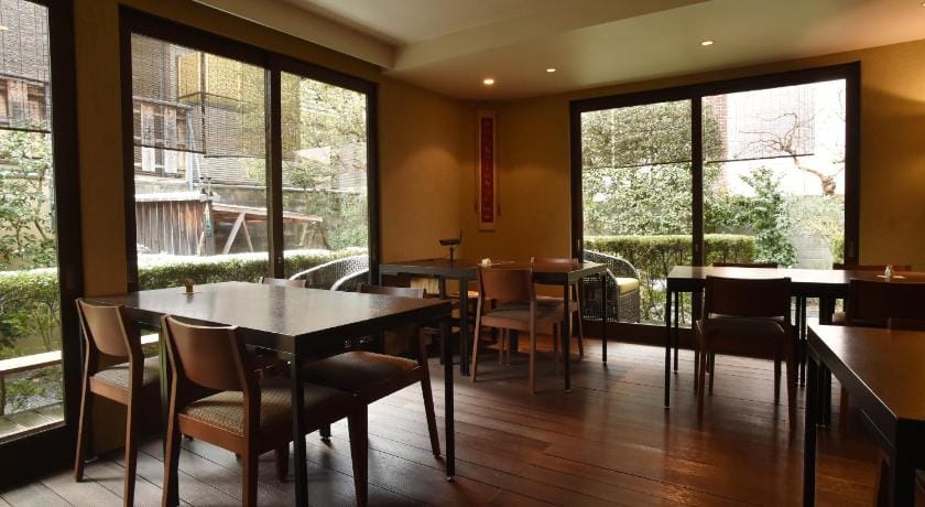 Yadoya Nishijinso Ryokan in Kyoto