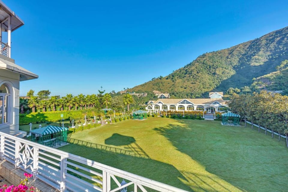 Club Mahindra Kandaghat Resort in Shimla