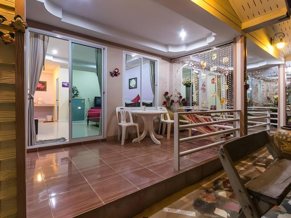 Rang Noknoy Resort at Kohlarn Hotel in Chon Buri Changwat