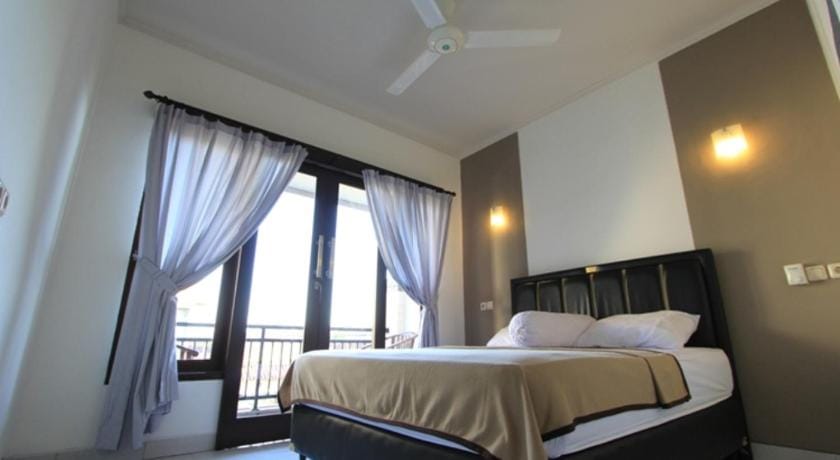 De Dukuh Guest House Bed and Breakfast in Kuta
