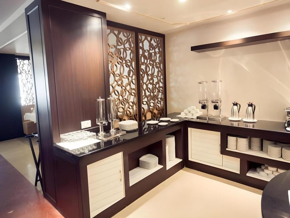 Royal Reve Hotel Hotel in Secunderabad