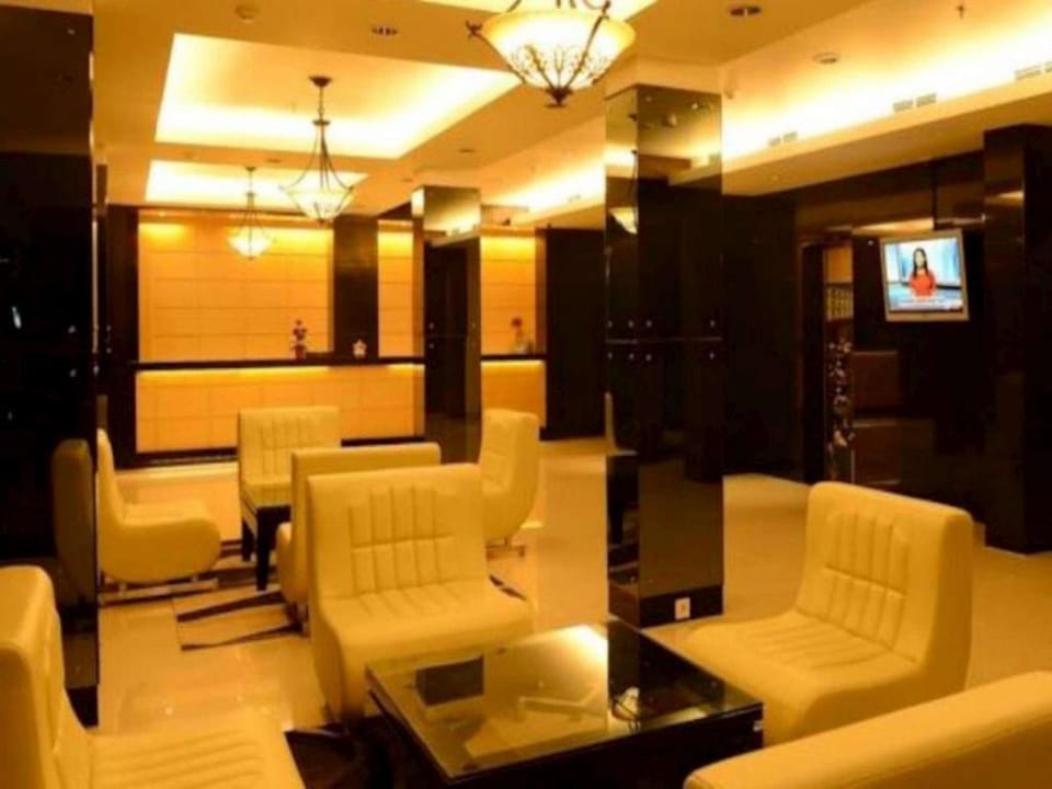 Emilia Hotel By Amazing - Palembang Hotel in Indonesia