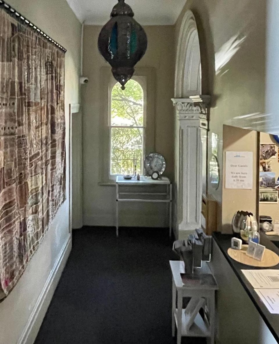 Cambridge Lodge Hostel in Sydney