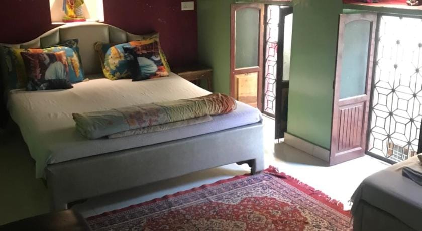 Shiva Guest House Bed and Breakfast in Varanasi