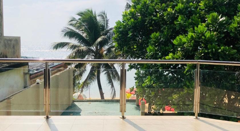 Paradise Bay Hotel Apartment in Western Province