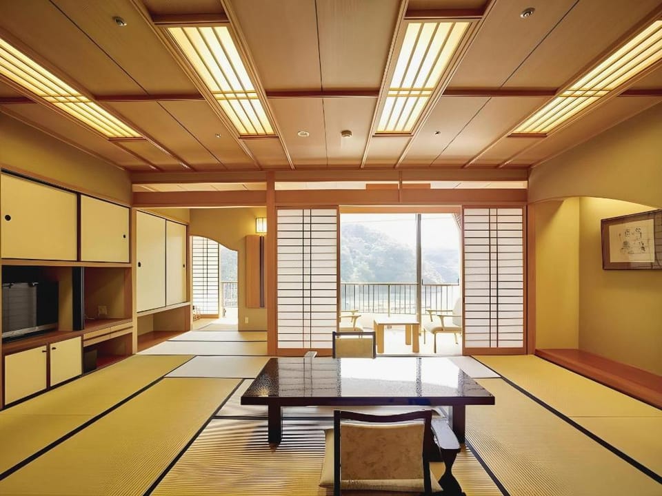 Kumano-bettei Nakanoshima Ryokan in Japan
