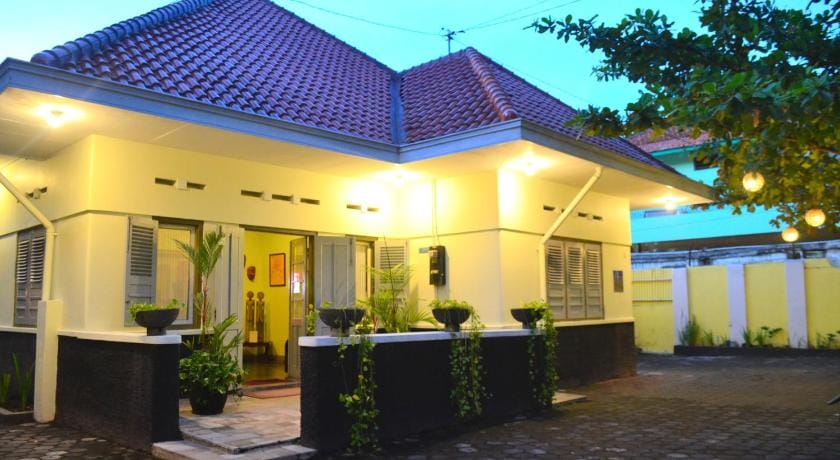 The Kresna Hotel Bed and Breakfast in Yogyakarta