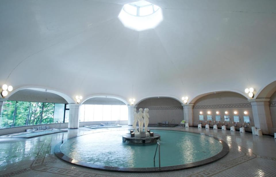 Noboribetsu Grand Hotel Ryokan in Hokkaido Prefecture