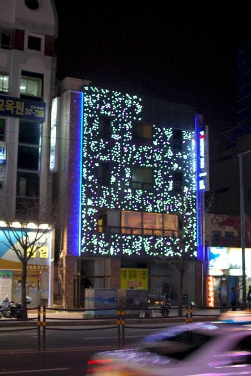 Funstay Inn Guesthouse Bed and Breakfast in Busan