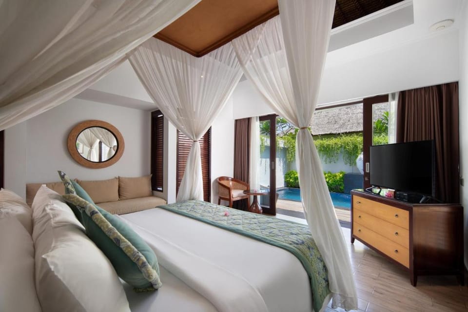 Lembongan Beach Club & Resort Resort in Nusapenida