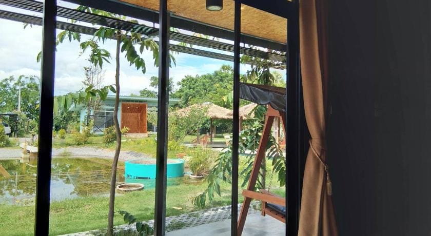 Ban Bang Home Resort Bed and Breakfast in Thailand
