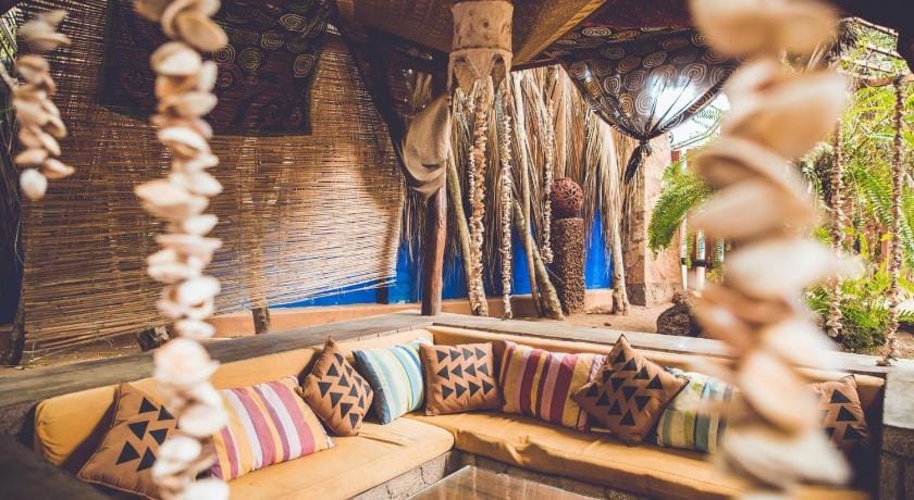 Surf n Sun - Arugambay Guesthouse Hotel in Sri Lanka