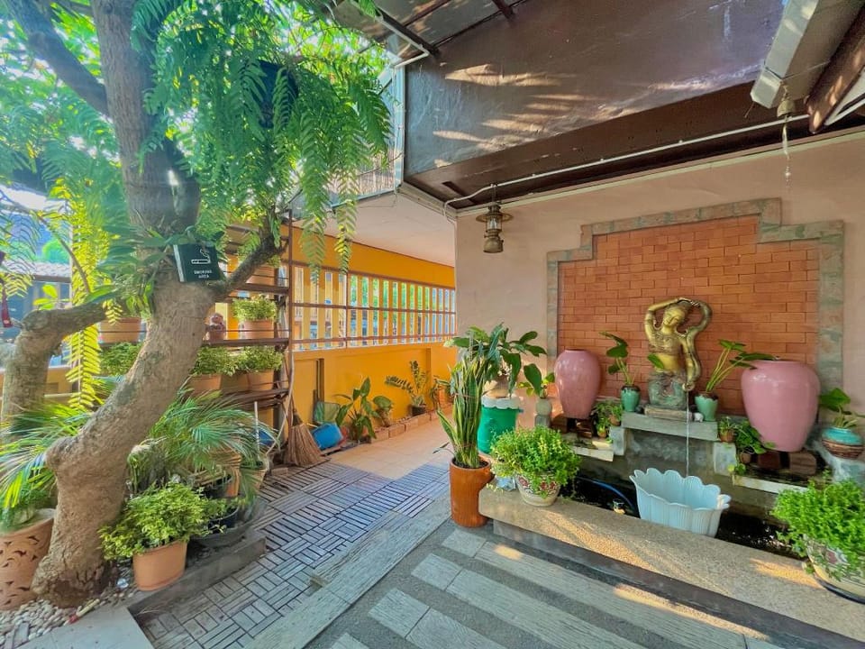 Baan Baramee Bed and Breakfast in Thailand