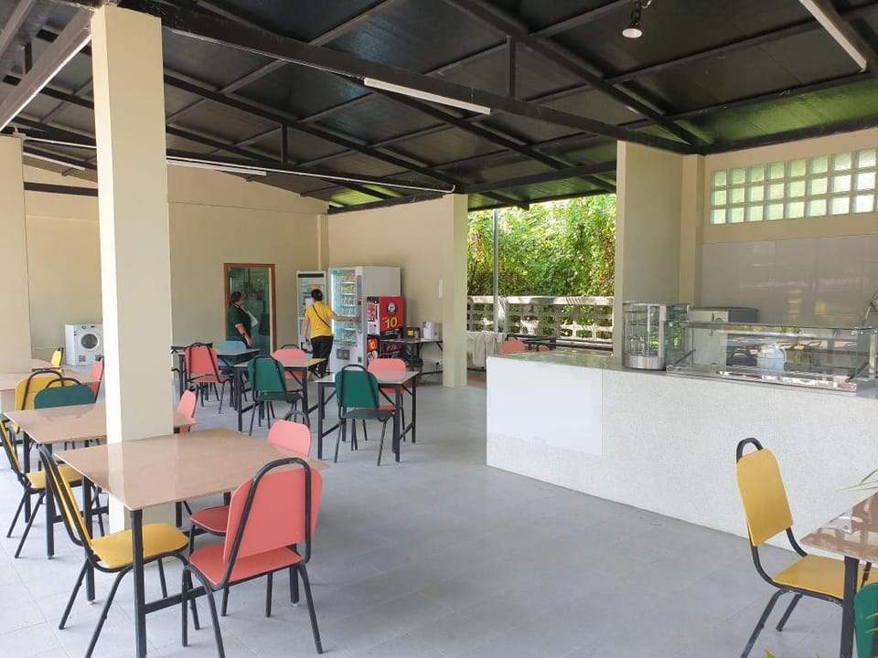 Guest House Ratchaburi Bed and Breakfast in Thailand