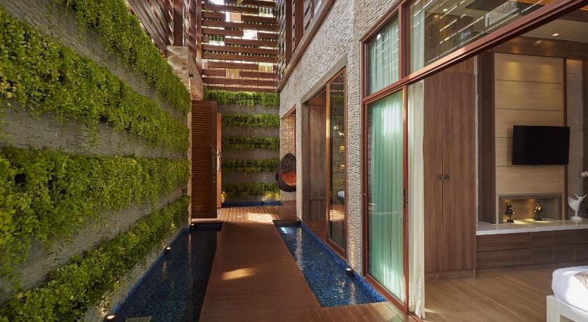Dhevan Dara Beach Villa - Kui Buri Resort in Prachuap Khiri Khan, Thailand