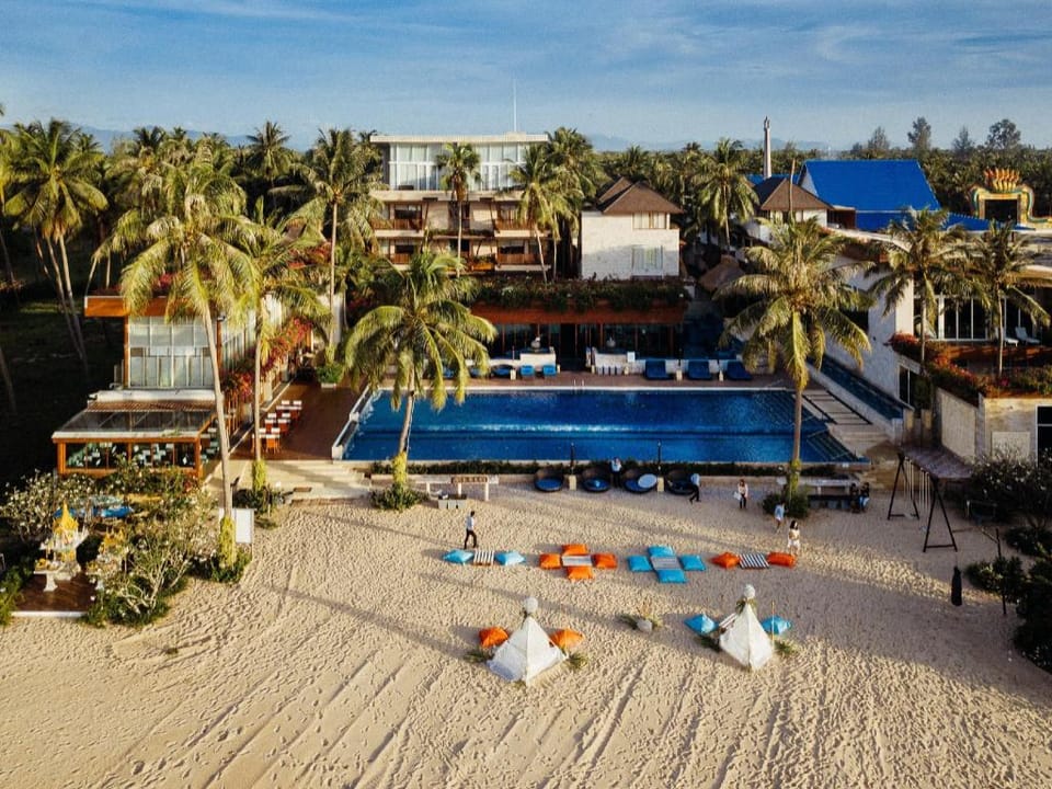 Dhevan Dara Beach Villa - Kui Buri Resort in Prachuap Khiri Khan, Thailand
