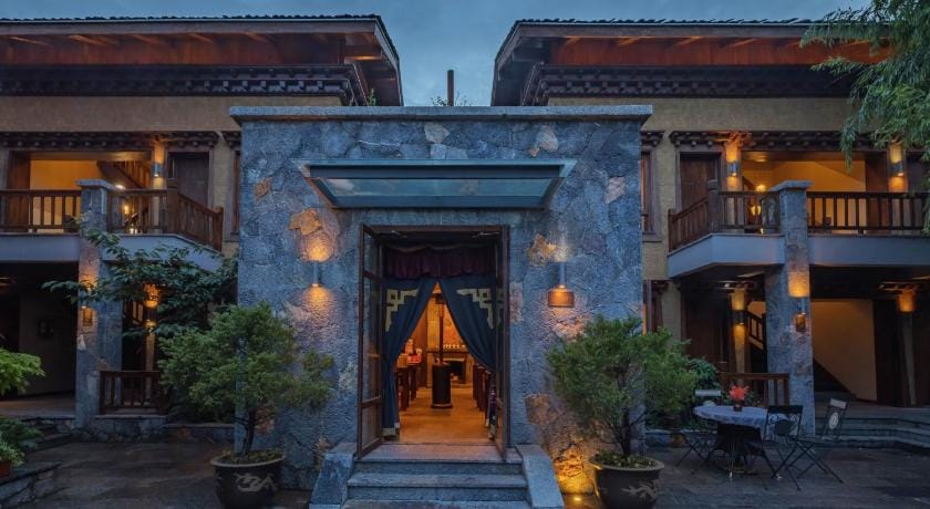 Arro Khampa by Zinc Journey Shangri-la Hotel in China