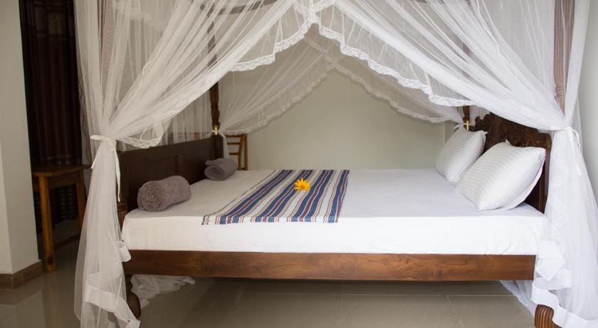 Minara Guest House Bed and Breakfast in Mirissa