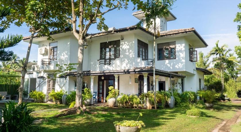 Villa Sarakkuwa Bed and Breakfast in Negombo