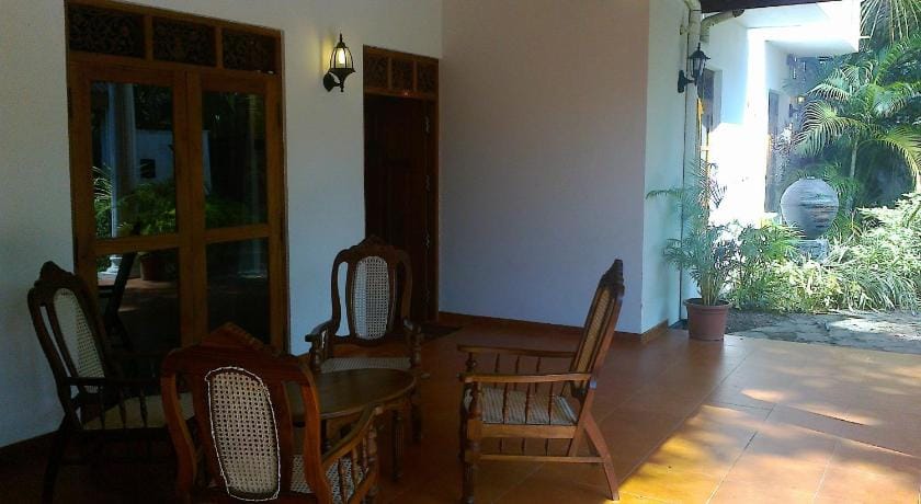 Rohan Villa Bed and Breakfast in Hikkaduwa