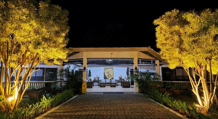 Grand Villa Laguna Hotel in Calabarzon