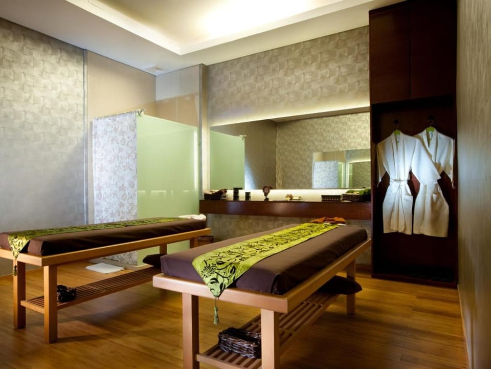 Js Luwansa Hotel & Convention Center Hotel in South Jakarta City