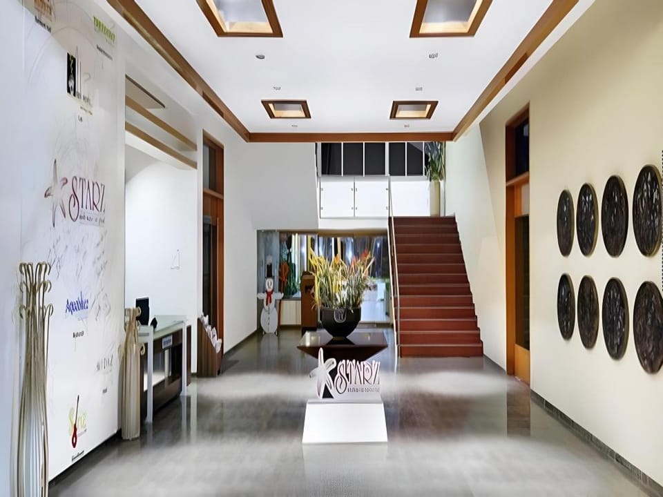 Aarohi Starz Hotel Hotel in Ahmedabad