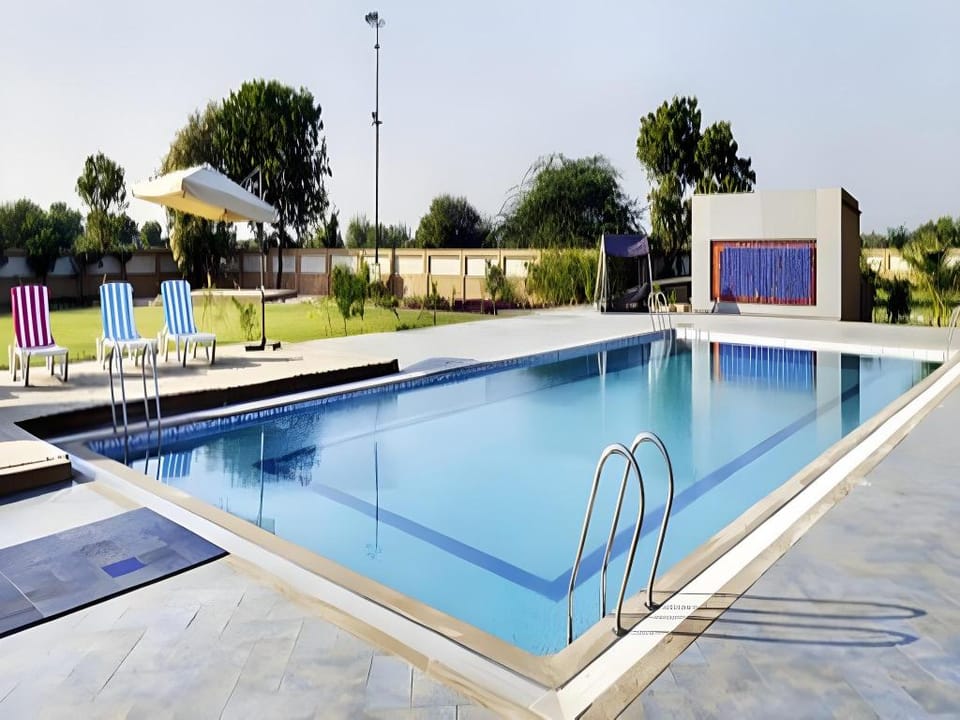 Aarohi Starz Hotel Hotel in Ahmedabad