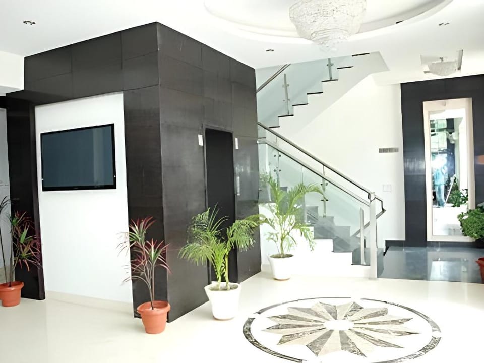 Hotel Anand Castle Hotel in Uttarakhand